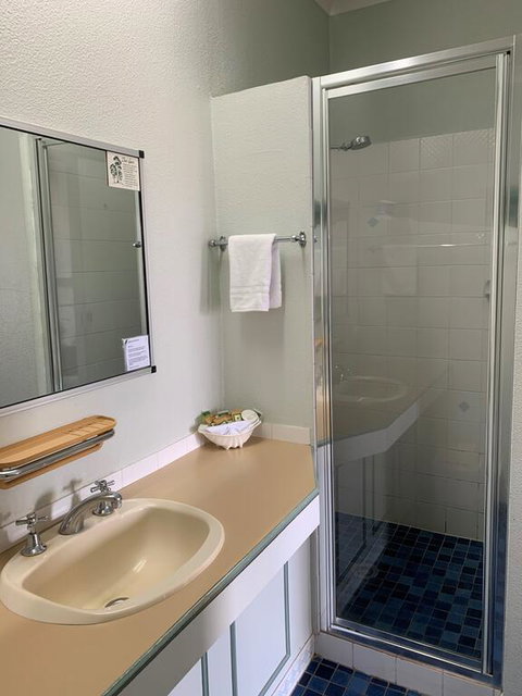Alluna Motel - Tourism Gold Coast 2