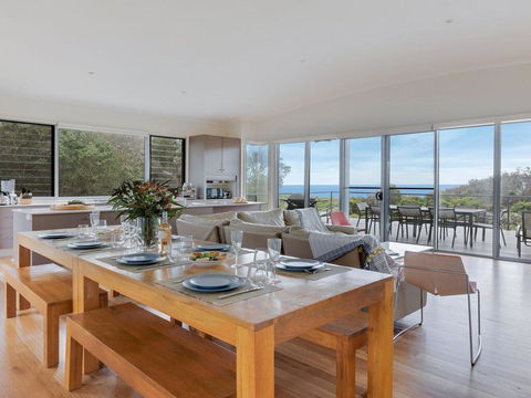 Aloha - Direct Beach Access From Property - Tourism Gold Coast 1