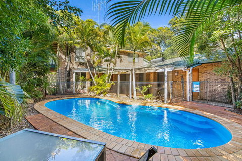 Amaroo - Rainbow Shores Room For Everyone And Walk To Beach - Tourism Gold Coast 0