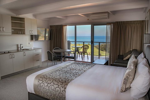 Amooran Oceanside Apartments And Motel - Gold Coast 1