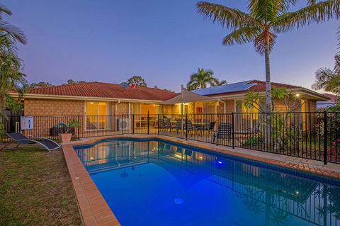 Anaheim Family Oasis By Getastay - Tourism Gold Coast 0