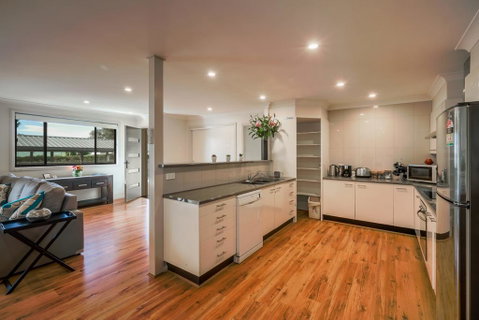 Apartments On Allingham - Tourism Gold Coast 2