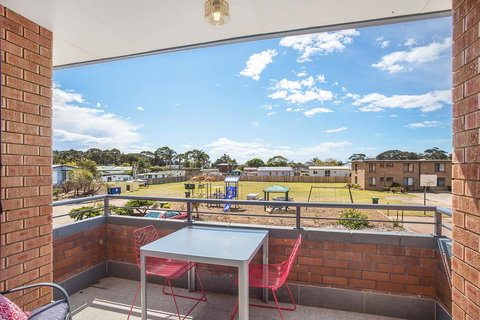 Apollo Unit 21 - Gold Coast 2