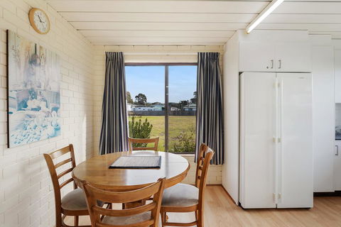 Apollo Unit 25 - Gold Coast 3