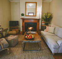 Apple Cottage Orange NSW - Tourism Gold Coast