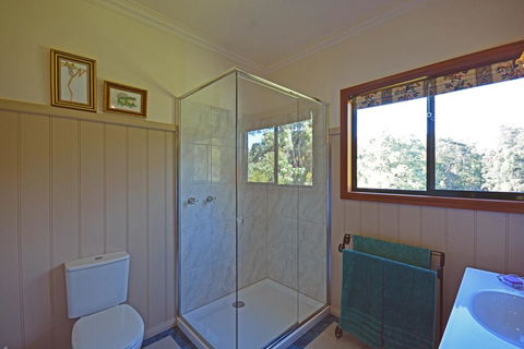 Araluen Park Cottages - Tourism Gold Coast 2