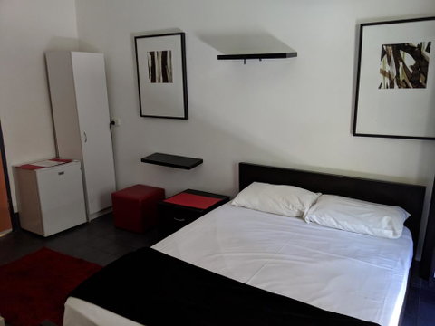 Arrival Lodge Bed & Breakfast - Tourism Gold Coast 2