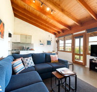 Art at Linden Gate - Tourism Gold Coast