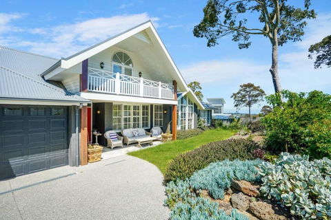 Luxury & Plush Lifestyle 5 Bedroom House In Mt Eliza - Tourism Gold Coast 0