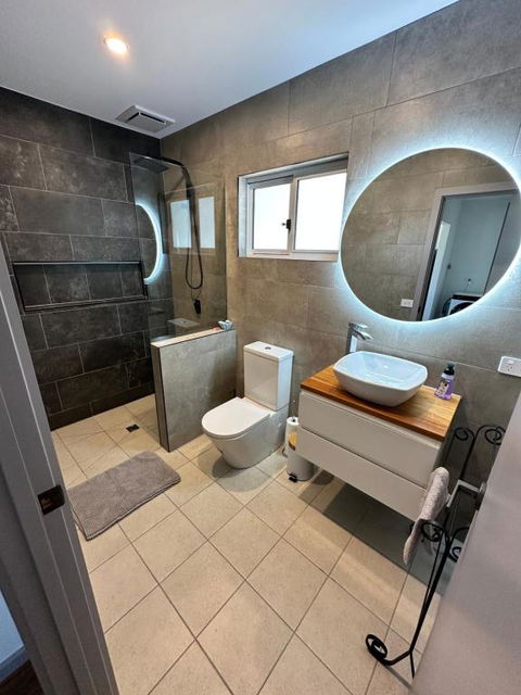 Luxury Holiday Unit 8min Walk To Town Center With Boat Parking - Tourism Gold Coast 1