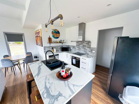 Luxury Holiday Unit 8min Walk To Town Center With Boat Parking - Tourism Gold Coast 0