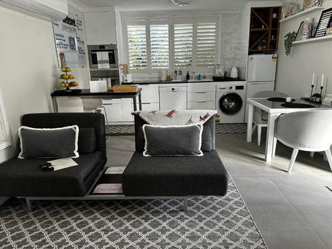 Luxury Boutique Self-Contained Private Granny Flat - Tourism Gold Coast 0