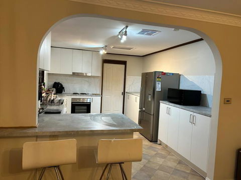 Luxury House 5 Bedrooms - Tourism Gold Coast 1