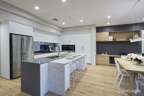 Luxury Bedrooms In A Resort Style Home - Tourism Gold Coast 3