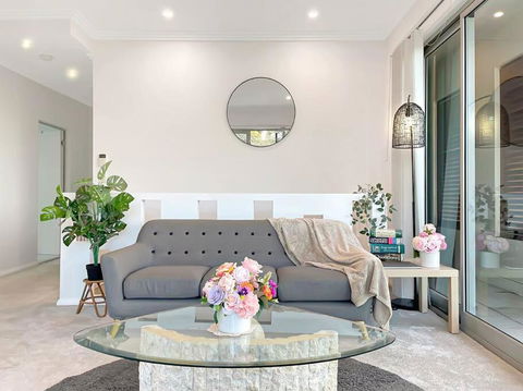 Luxury Retreat Sydney Airport Direct Train Line - Tourism Gold Coast 1