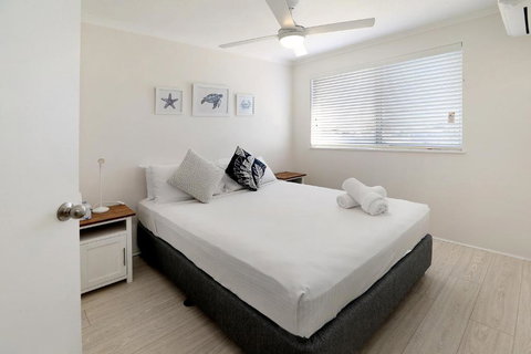 MAINSAIL8- MOOLOOLABA BEACH - Tourism Gold Coast 1