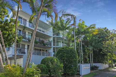 MAINSAIL8- MOOLOOLABA BEACH - Tourism Gold Coast 3