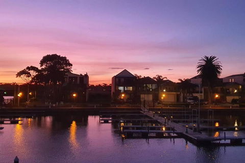 Marina Magic Getaways - Your Waterfront Retreat - Tourism Gold Coast 2