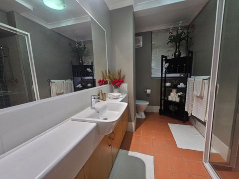 Melville Oasis - Tourism Gold Coast 3