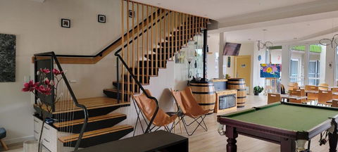 Merry Mary - Tourism Gold Coast 1