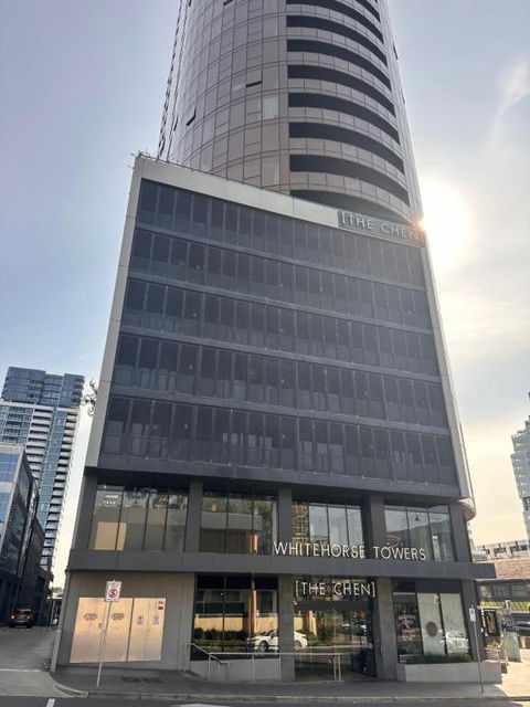 Metropolitan Oasis - Tourism Gold Coast 1