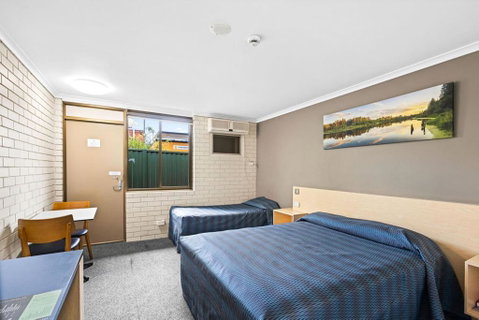 Morayfield Tavern - Tourism Gold Coast 1