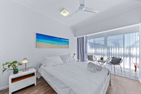 NEW! 2BR Whitsundays Oasis W/ Ocean Views - Tourism Gold Coast 1