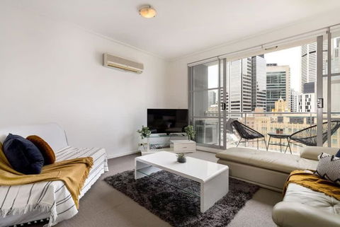 NEW! A Comfy & Stylish Apt Next To Darling Harbour - Tourism Gold Coast 1