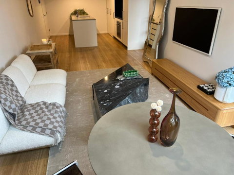 NEW BOUTIQUE 1bd Apt - Tourism Gold Coast 1