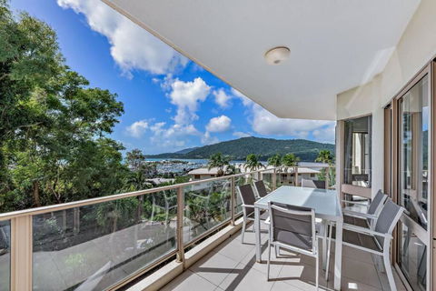 NEW! Gorgeous 2BR Apartment With Stunning Ocean Views! - Tourism Gold Coast 2