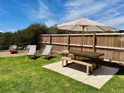 NEW Magpie Sands - 3 Bedroom Home - Downstairs Only, 1 Min Walk To Aldinga Beach - Tourism Gold Coast 3