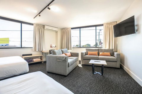 Nightcap At Chardons Corner Hotel - Tourism Gold Coast 1