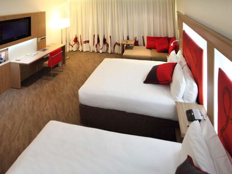 Novotel Sydney West HQ - Tourism Gold Coast 3