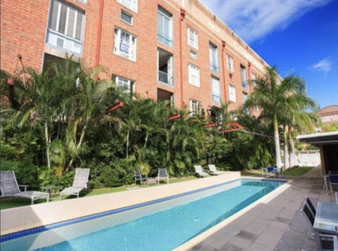 NYC In Teneriffe! - Tourism Gold Coast 1