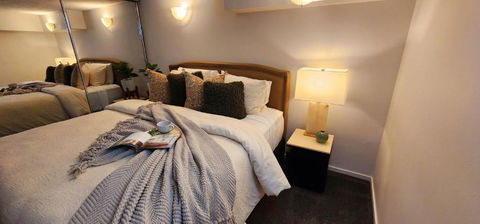 NYC Loft Brisbane, Free Parking! - Gold Coast 0