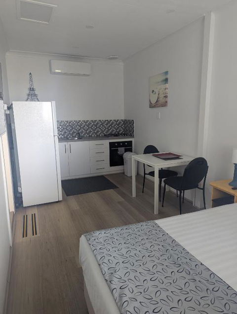 Ocean Drive Motel - Tourism Gold Coast 2