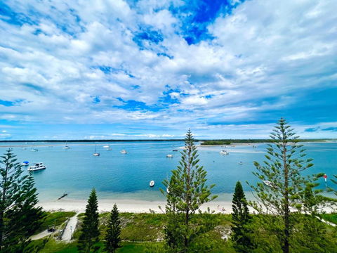 Ocean View 2BR Apartment And SPA - Tourism Gold Coast 2
