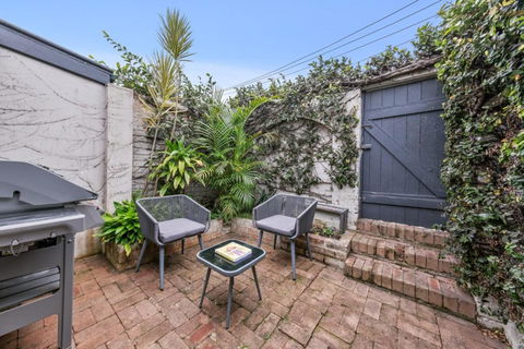 Paddington Retreat - Tourism Gold Coast 3