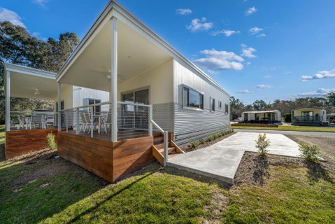Painters Island Holiday Park - Tourism Gold Coast 0