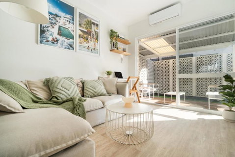 PALMA - Couples Beach Shack! - Tourism Gold Coast 0