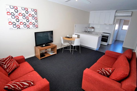 Parkview Motor Inn And Apartments - Tourism Gold Coast 3