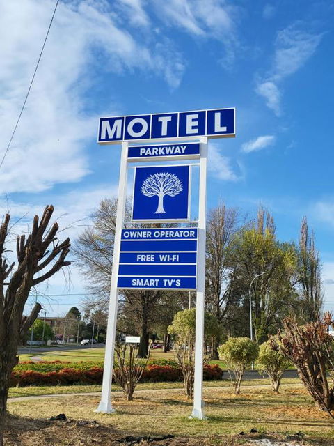 Parkway Motel - Tourism Gold Coast 3
