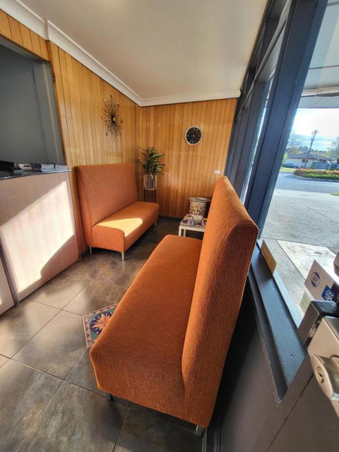 Parkway Motel - Tourism Gold Coast 1