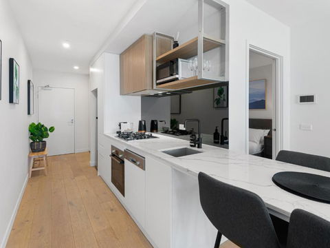 Peaceful 1-Bed Unit With A Spacious Balcony - Tourism Gold Coast 2