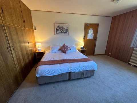 Peer Gynt Ski Lodge - Tourism Gold Coast 1