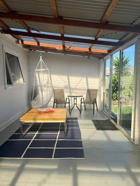 Penguin Paradise Beach House - Tourism Gold Coast 1