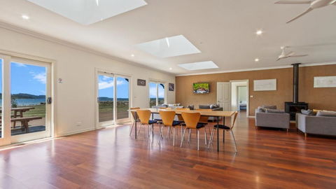 Peninsula At Metung - Access By Boat Only - Tourism Gold Coast 2