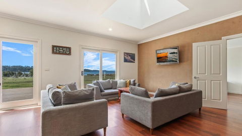 Peninsula At Metung - Access By Boat Only - Tourism Gold Coast 3