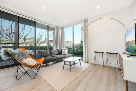 Penrith 3Br Apt Close ToTrain Station & Shopping - Tourism Gold Coast 0