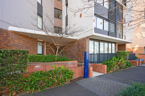 Penrith 3Br Apt Close ToTrain Station & Shopping - Tourism Gold Coast 2